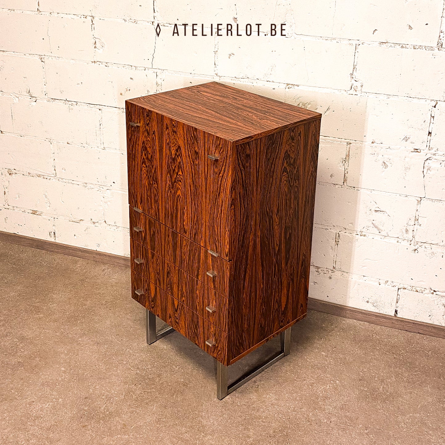 Vintage secretaire Meurop